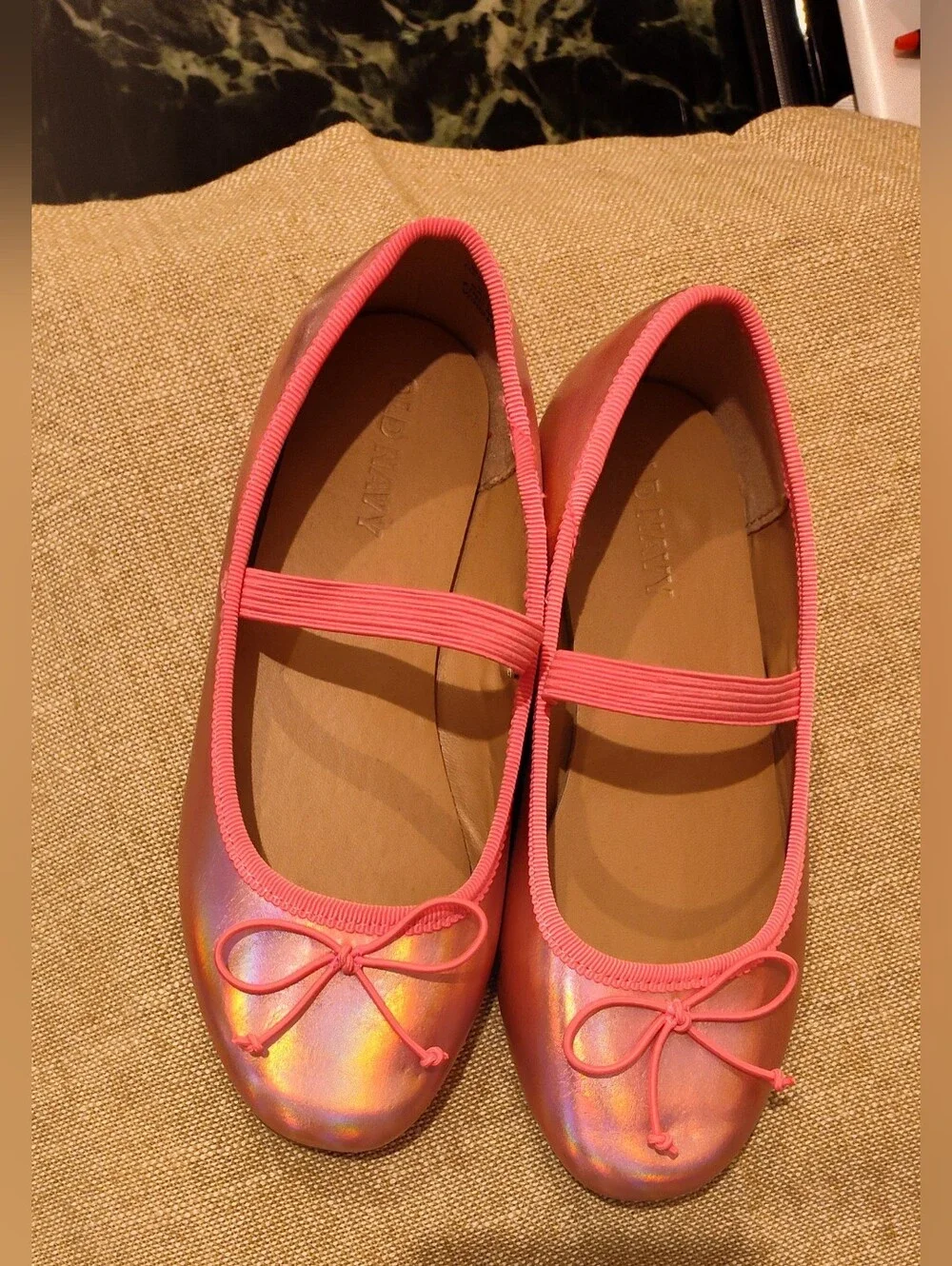 Old Navy Pink Iridescent Kids Ballet Flats with Bow